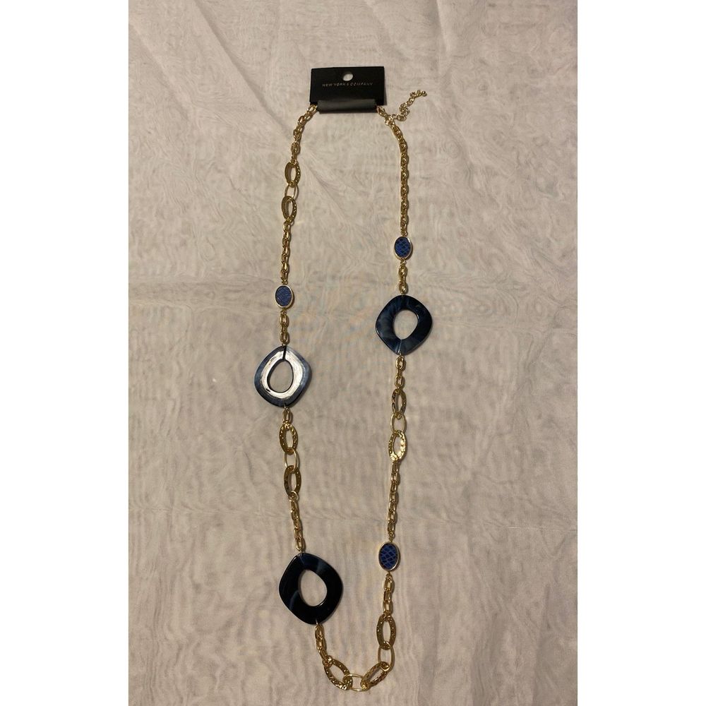 New York and Company Necklace